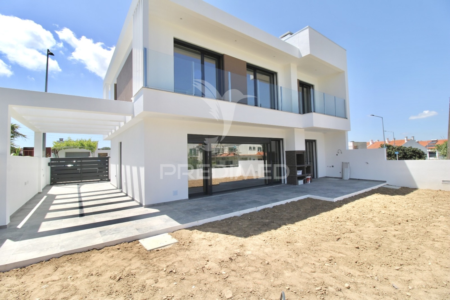 Moradia T4
