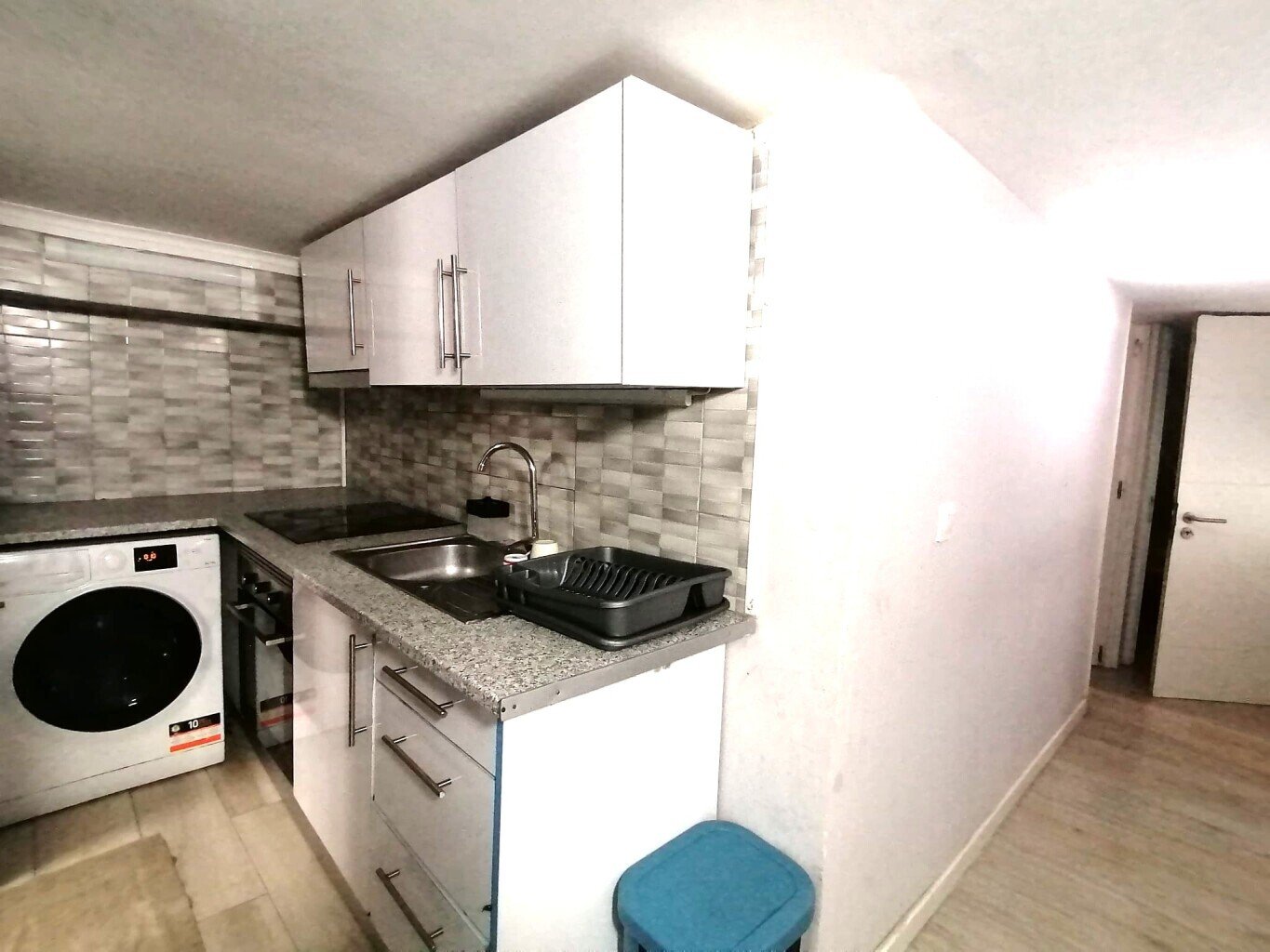 jnd7hoik9fn4ropiii6cg2.jpg