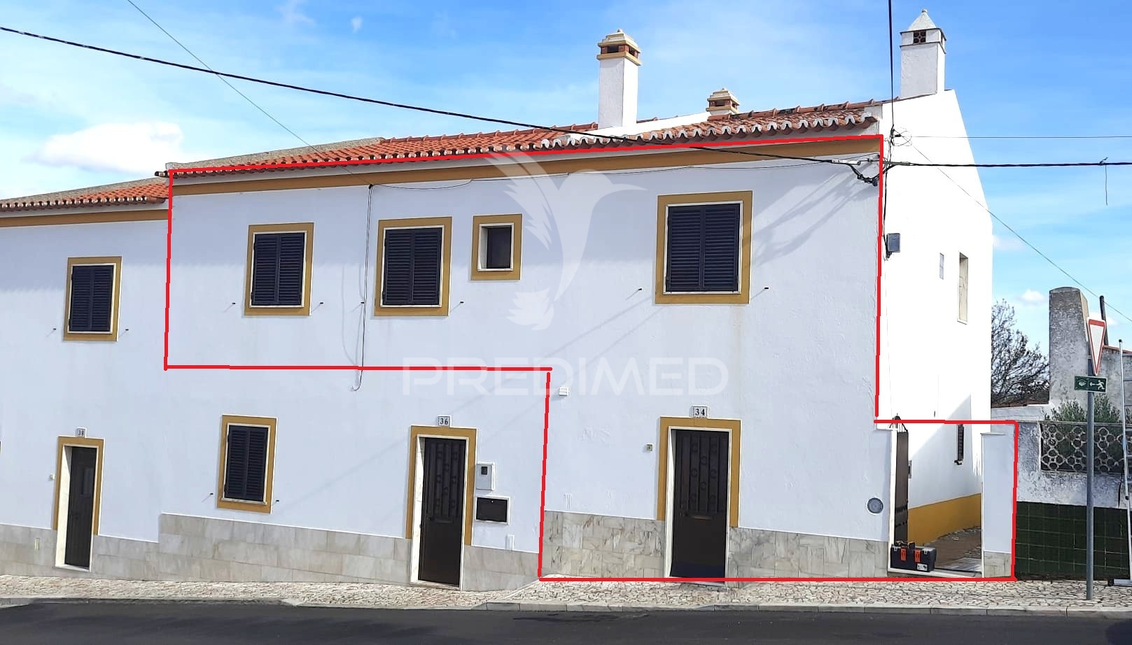 Moradia Bi-Familiar T2