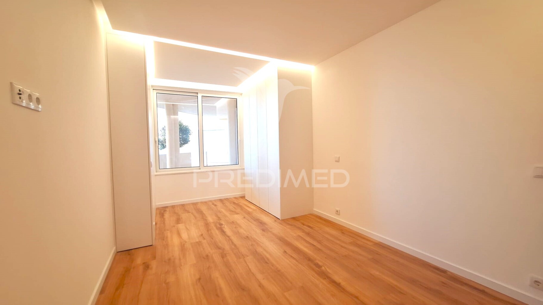 Apartamento T2 + 1