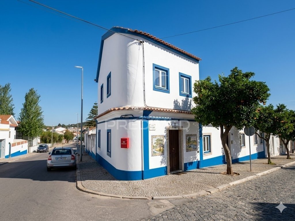 Casa com Espaço Comercial T3