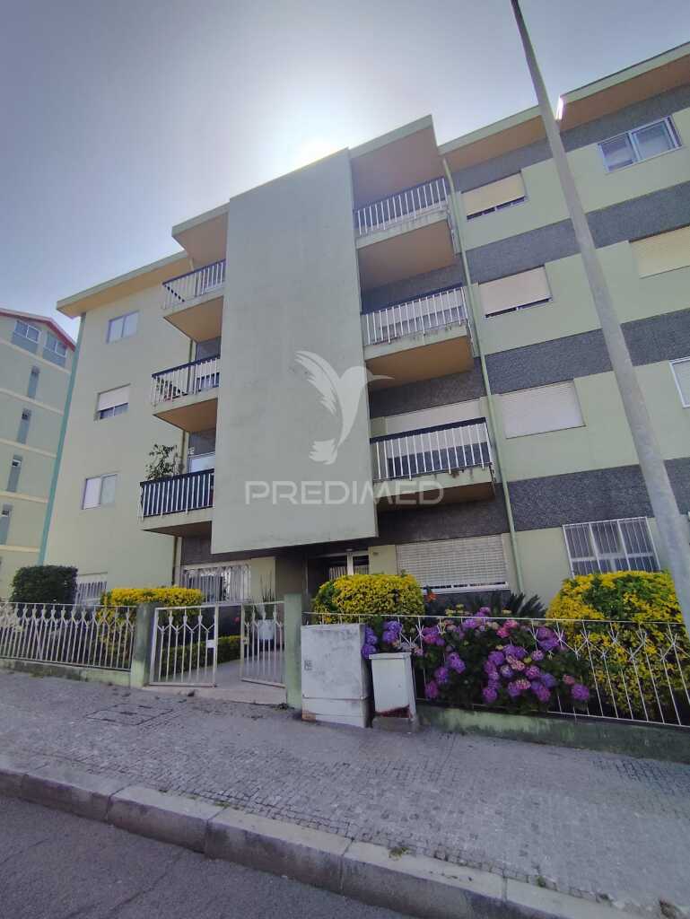 Apartamento T4 + 4