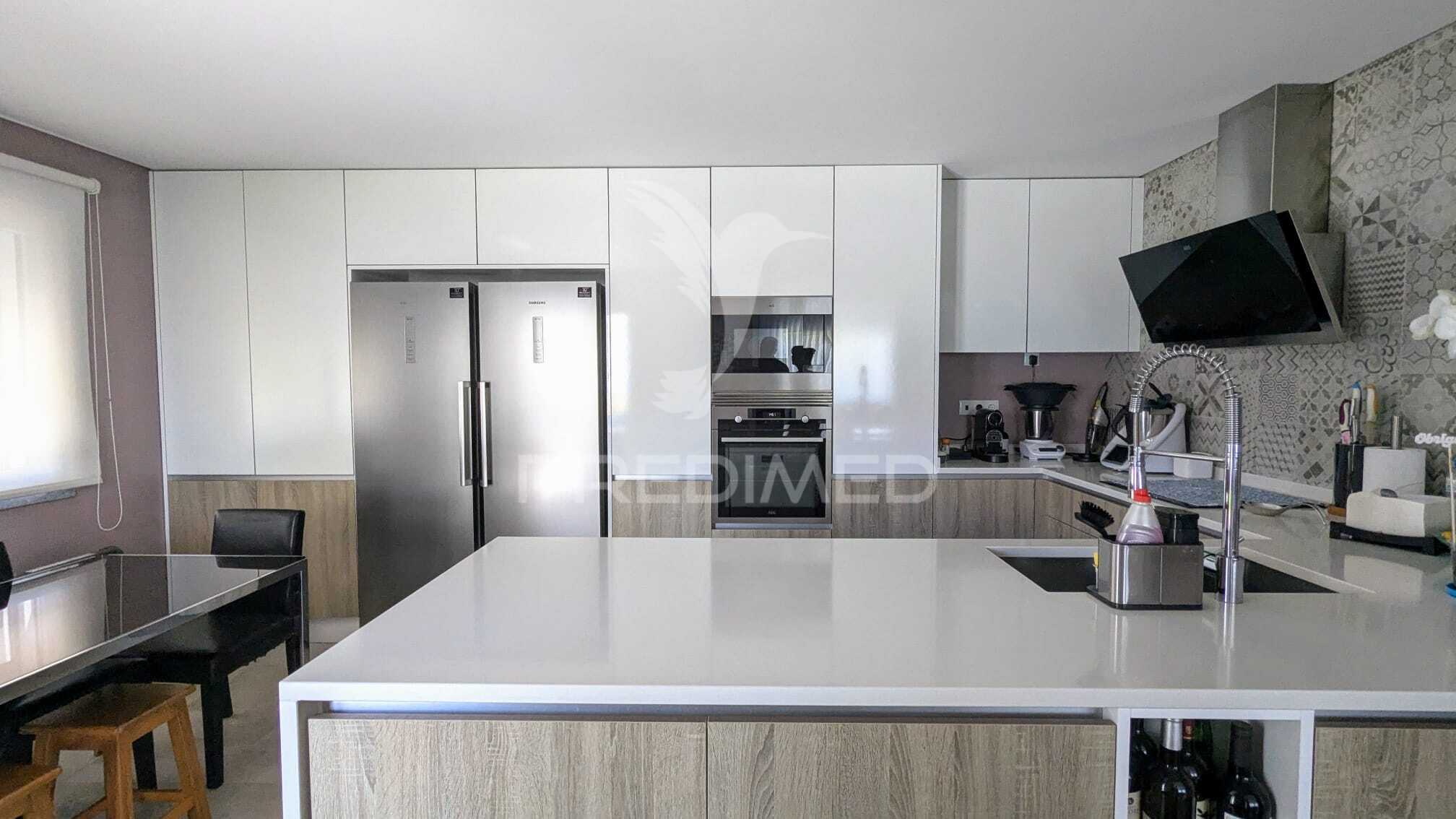 Moradia Isolada T4 + 1