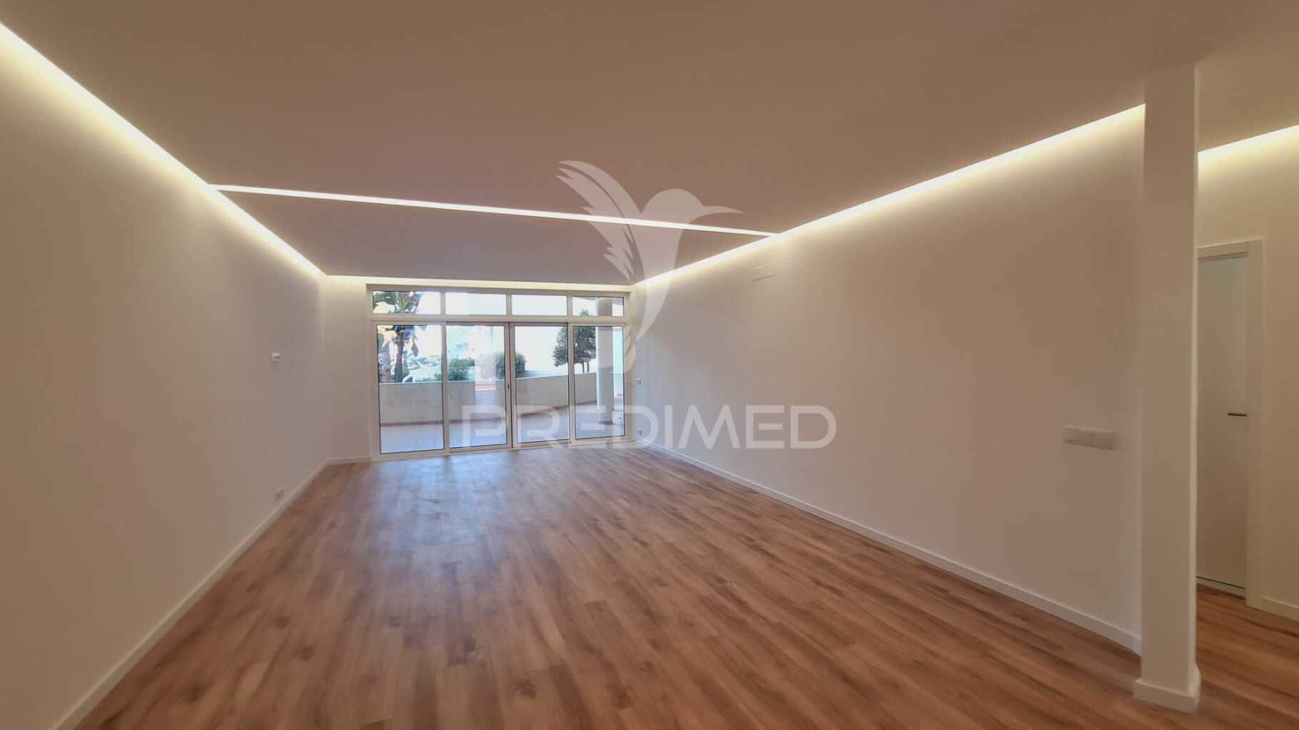 Apartamento T2 + 1