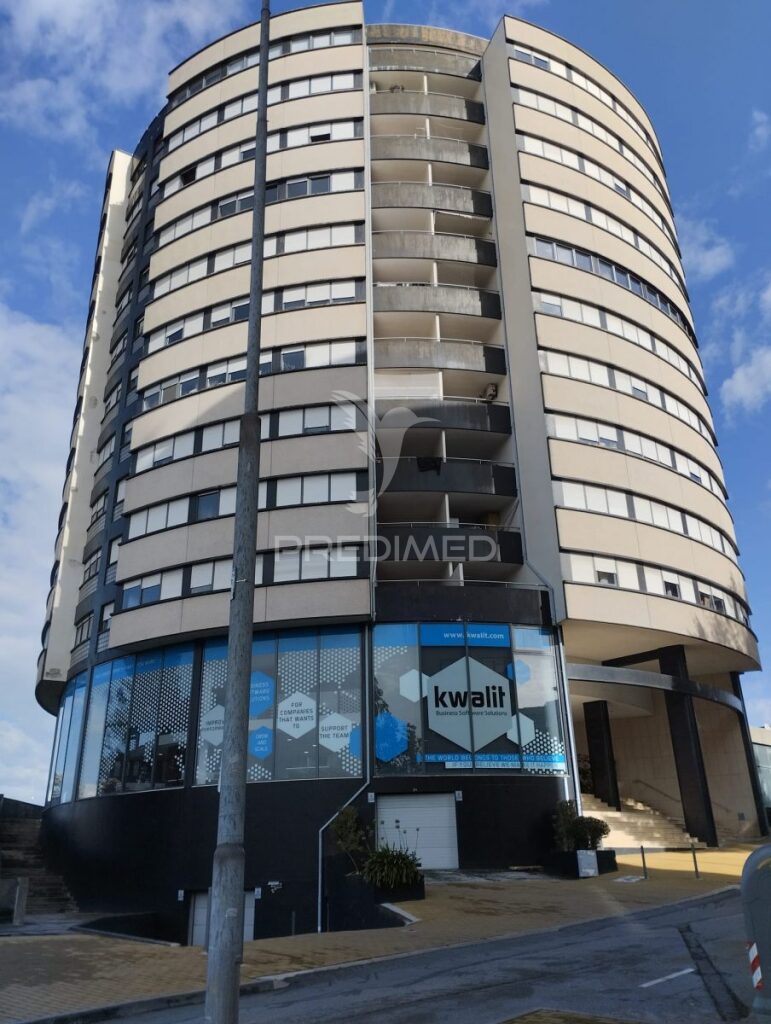 Apartamento T4