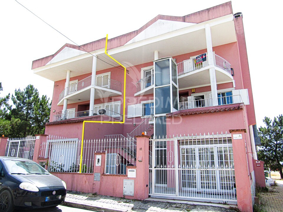 Moradia Geminada T5
