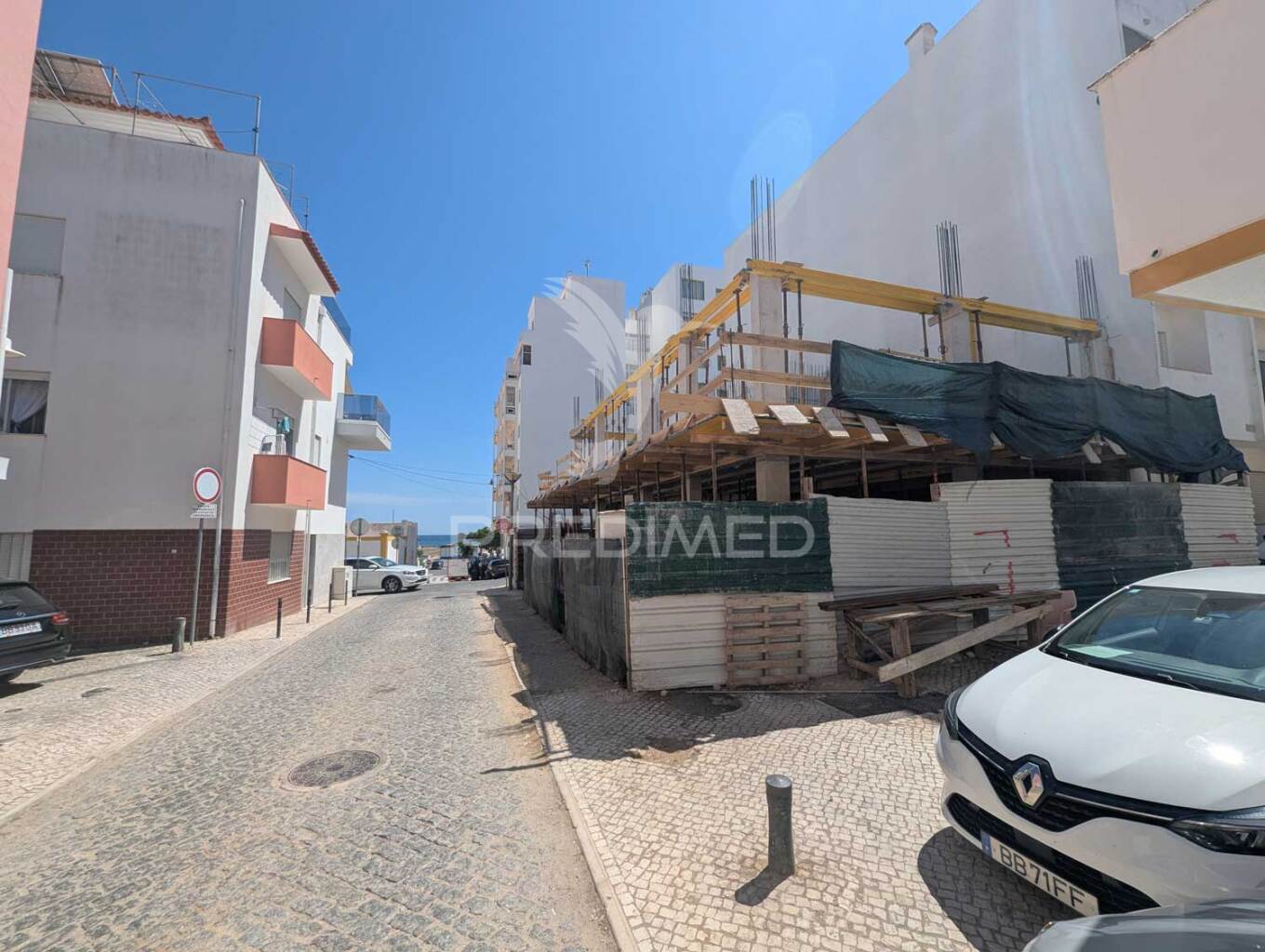 Apartamento T1 + 1