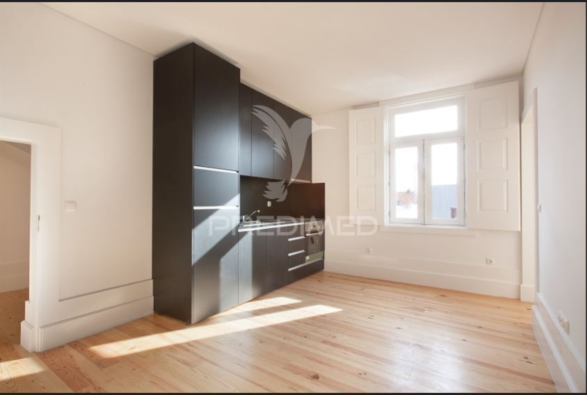 Apartamento T1 + 1