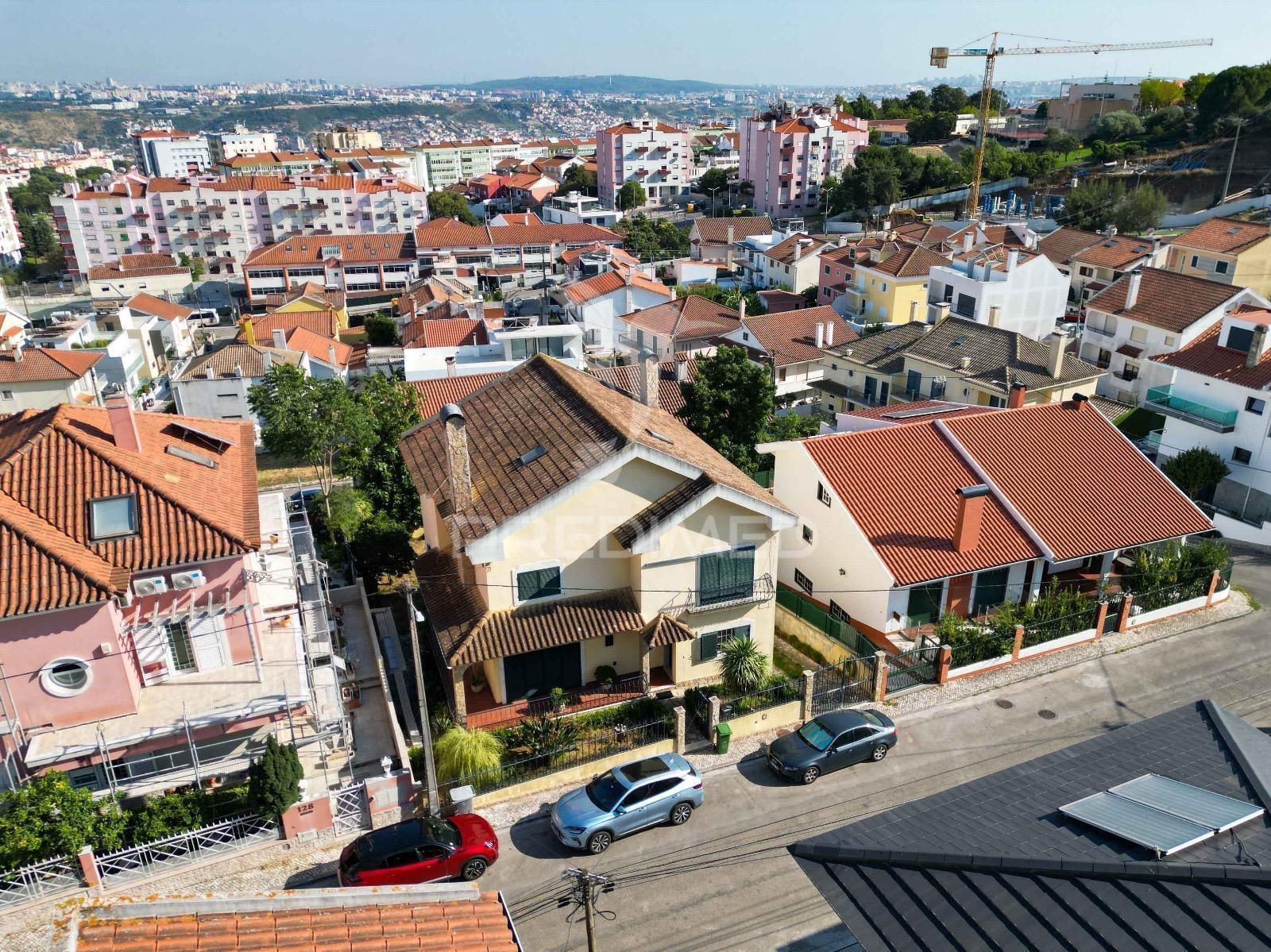 Moradia Isolada T4 + 3