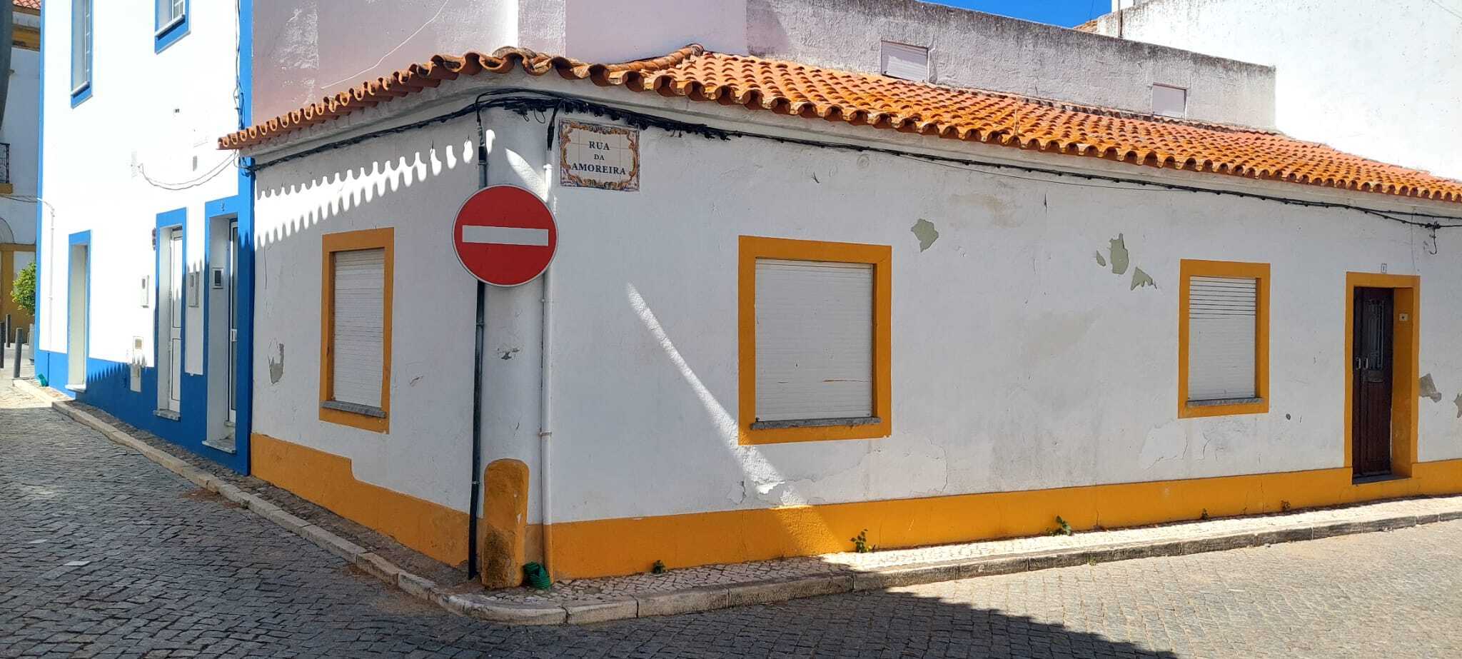 qglvrrwhi2fsvx2drjvoz.jpeg