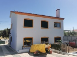 yet2zuk2sjahuo7p5m2sd8.jpg