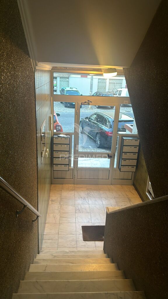 Apartamento T2 + 2
