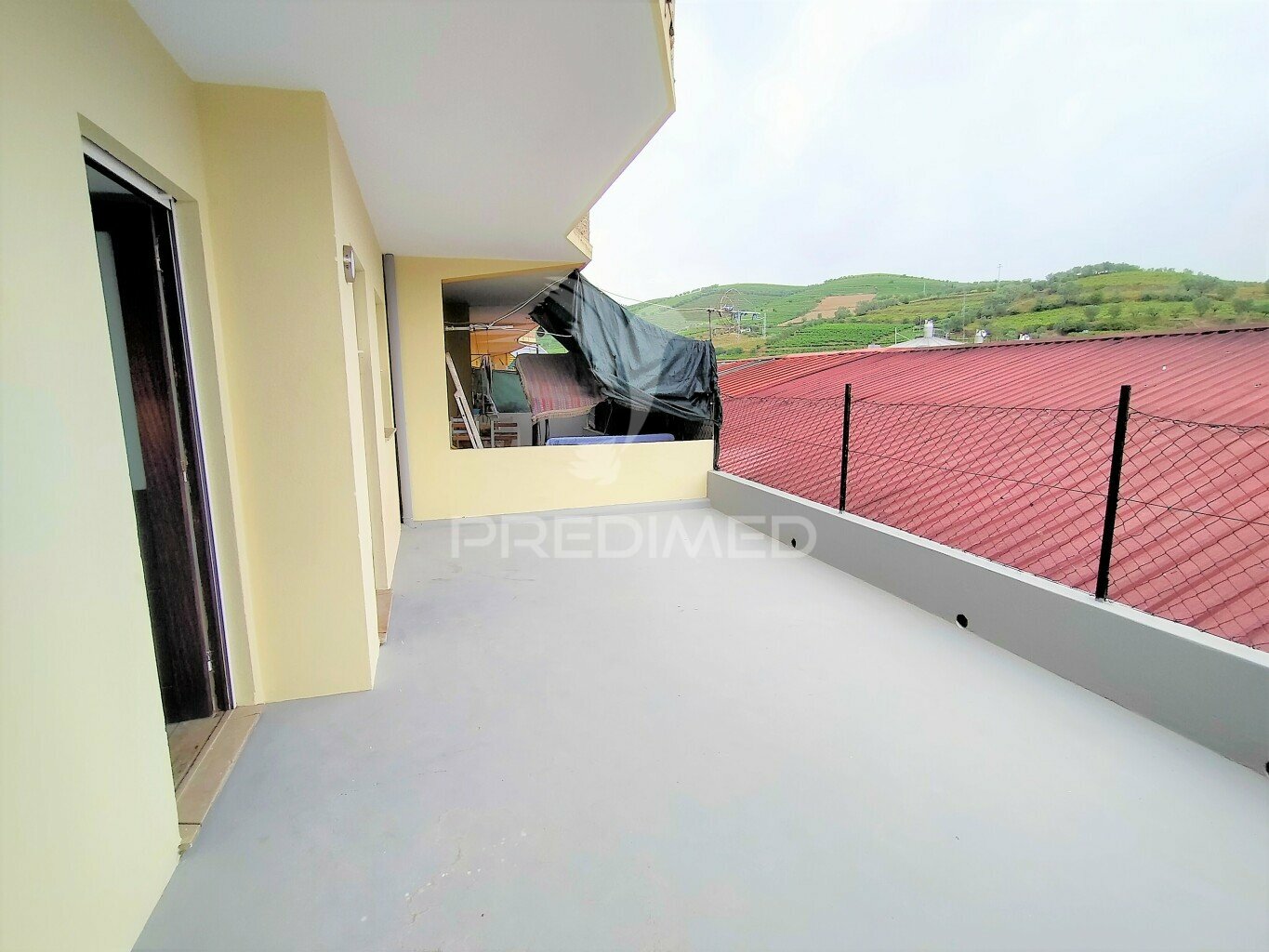 Apartamento T2 + 1