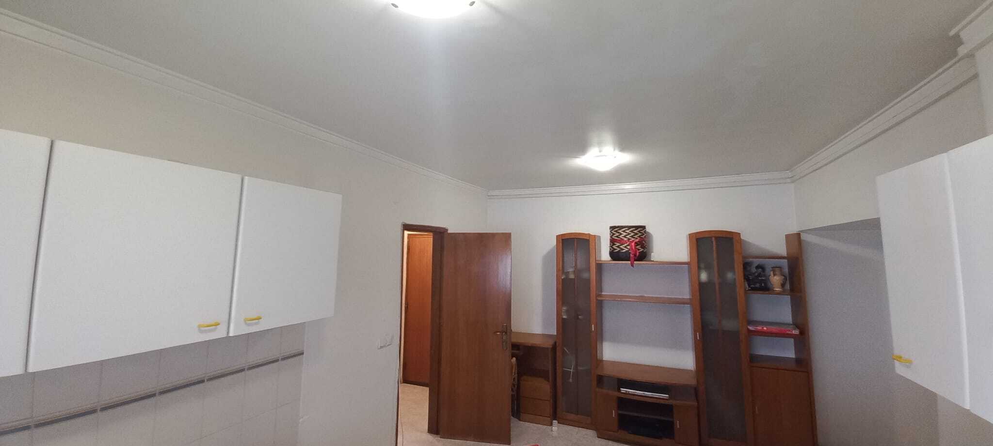 rvi27391briidv0y26vux.jpg