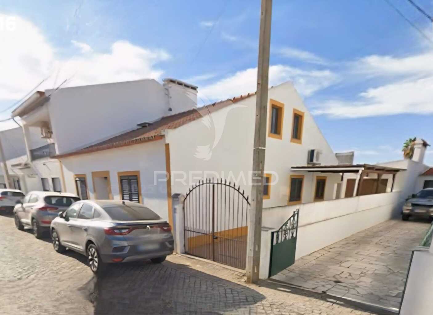 Moradia T2