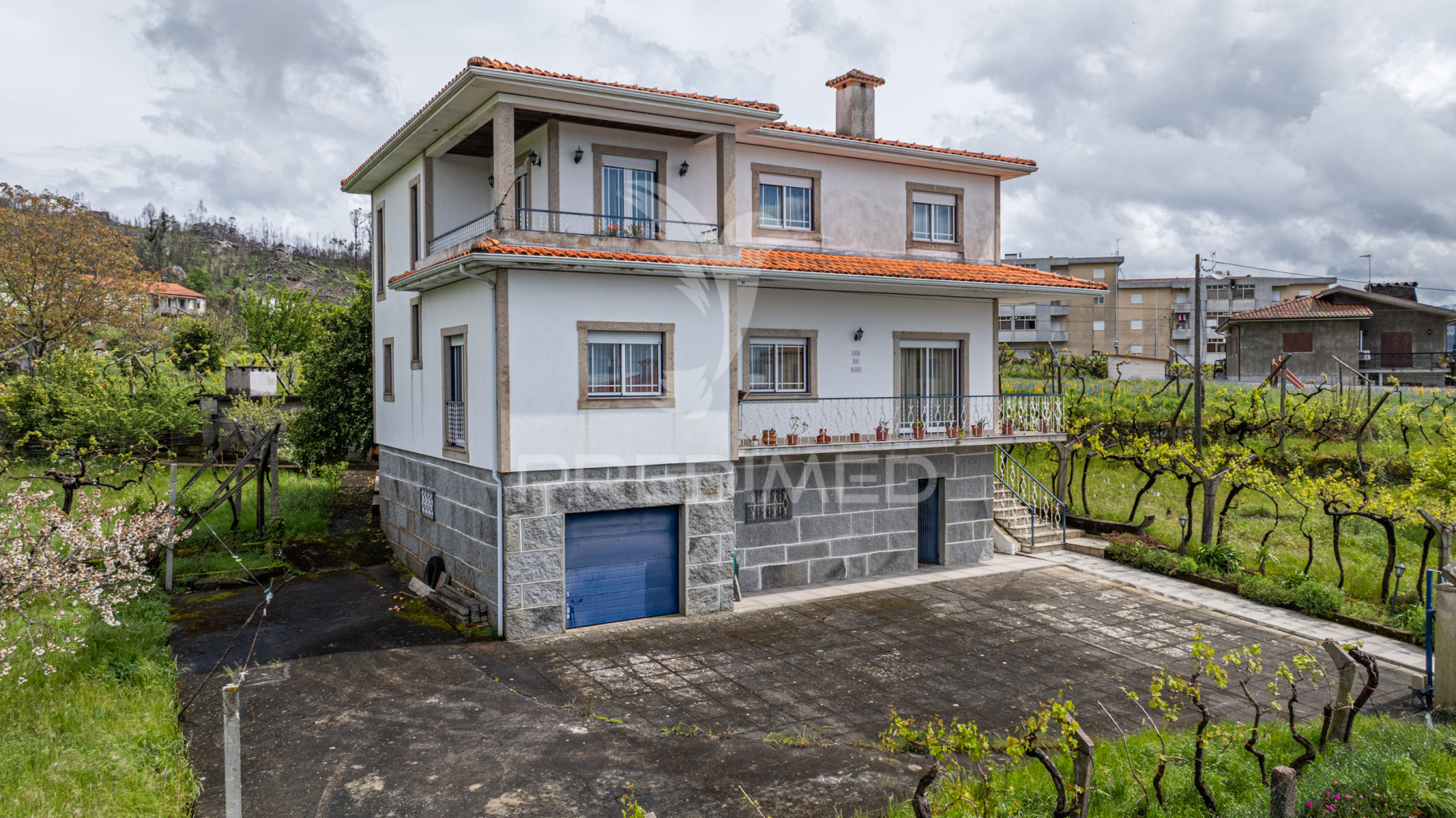 Moradia T5