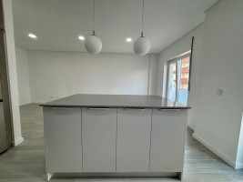 gc7yj784ye80guhk77t370p.jpg