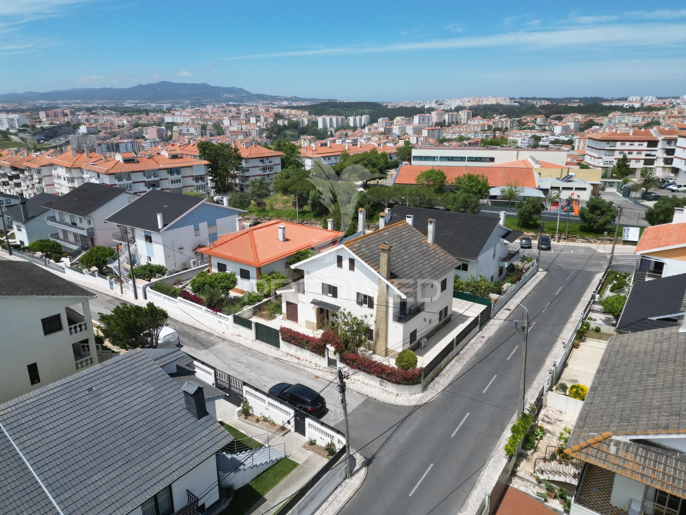 Moradia T6