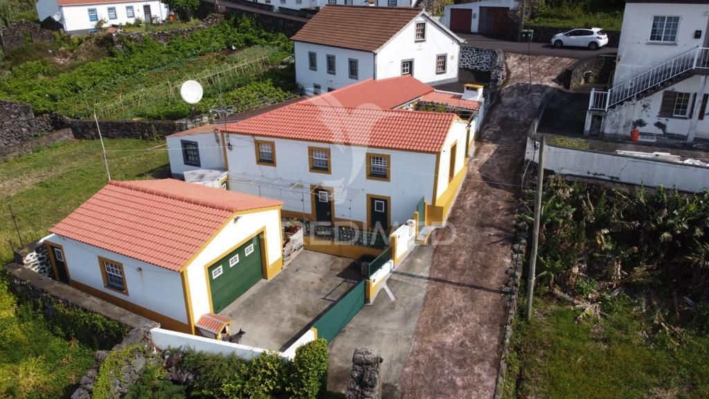 Moradia T2