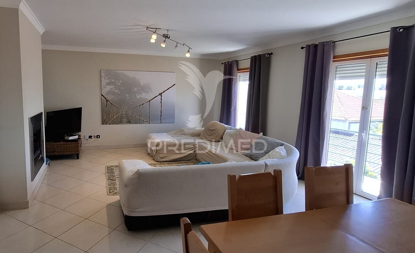 Apartamento T4