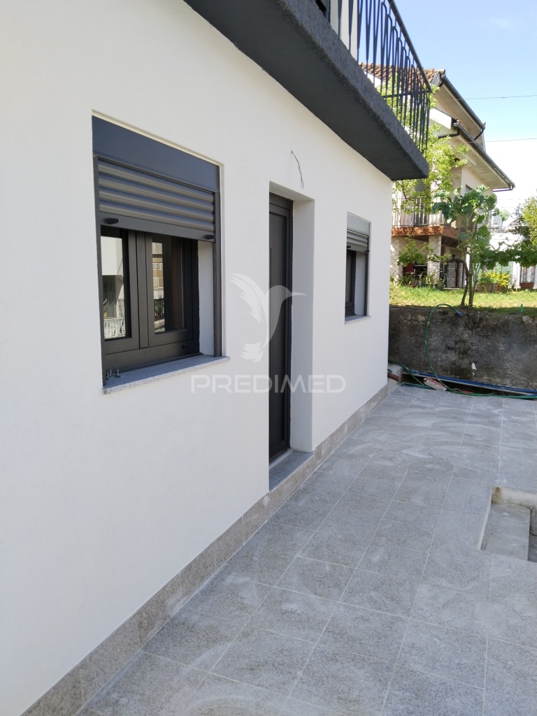 Apartamento T1 + 1