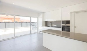 l39mx00mgibvo9akuz64r7.jpg