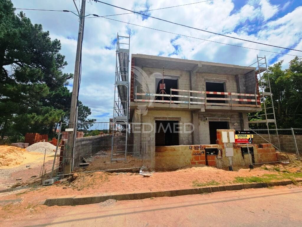 Moradia Geminada T3