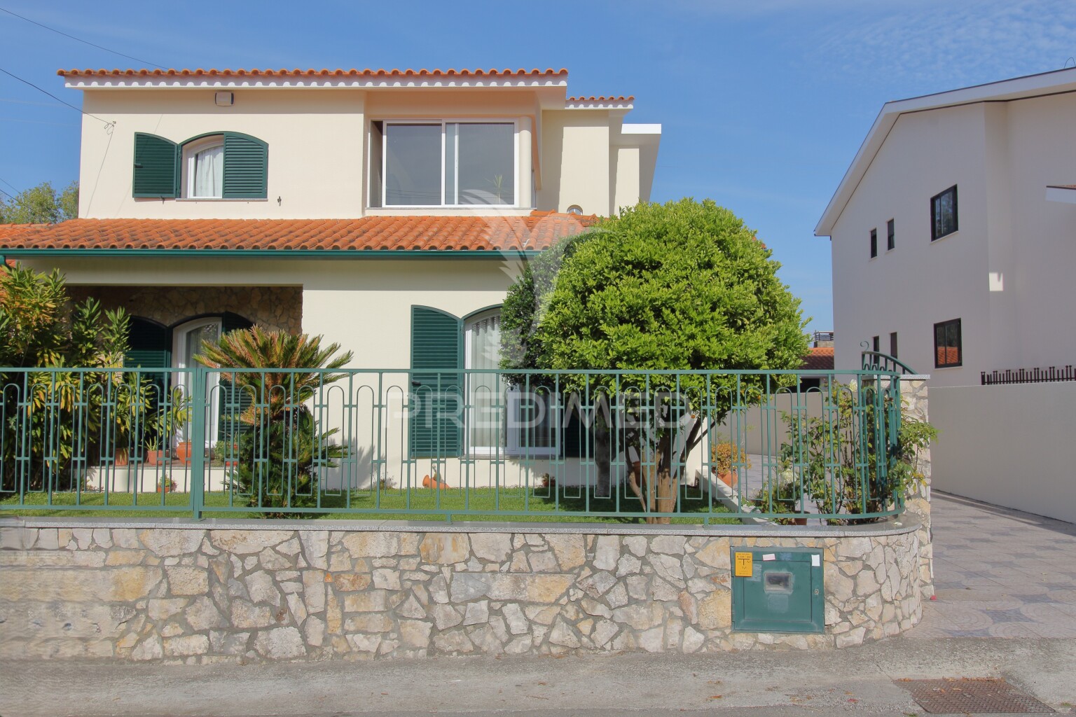 Moradia T4