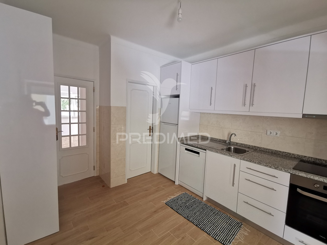 Apartamento T4 + 1