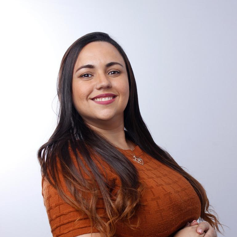 Camila Sabrina de Oliveira Arantes Vieira